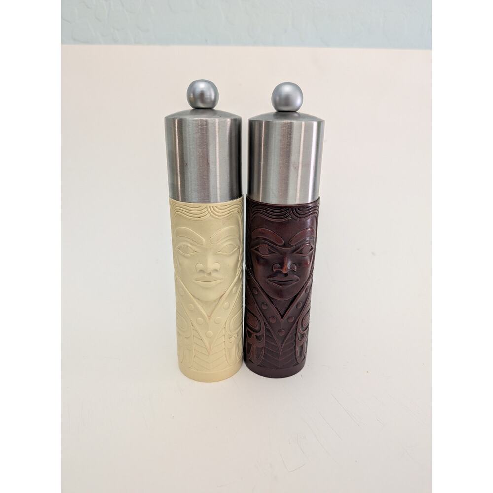 Set Of Boma Salt & Pepper Grinders Mill Chief & Princess / Raven Mark Garfield